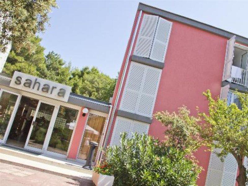 Hotel Sahara Lopar Exterior foto